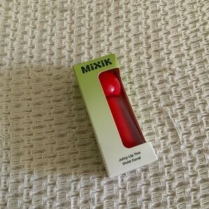 New in box MIXIK Juicy Lip Tint Glossy Red Lip Gloss and Liquid Blush